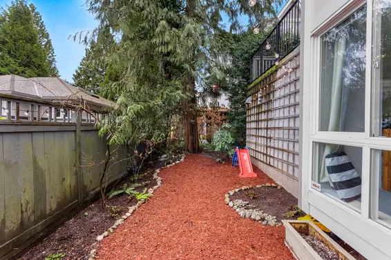 12 1071 Lynn Valley Road, North Vancouver For Sale - image 36