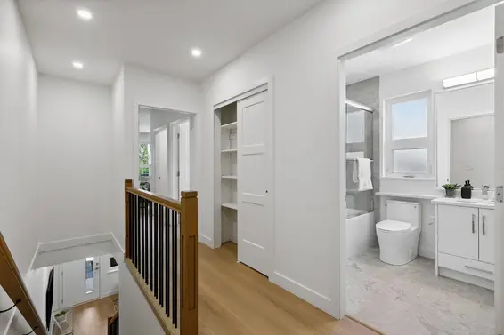 846 St. Denis Avenue, North Vancouver For Sale - image 11
