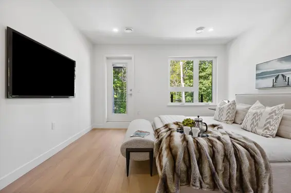 846 St. Denis Avenue, North Vancouver For Sale - image 13