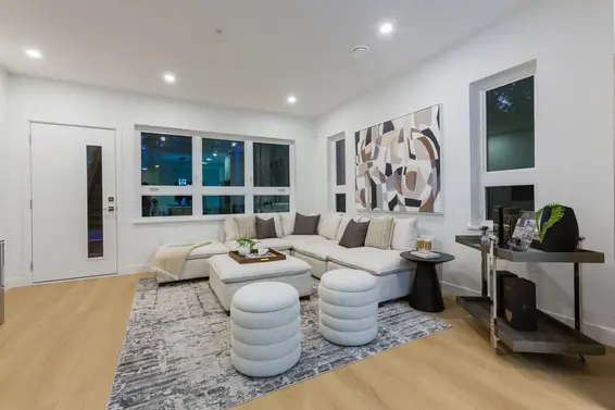 846 St. Denis Avenue, North Vancouver For Sale - image 3