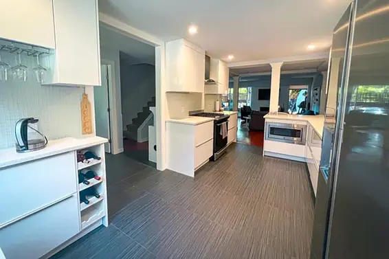 103 555 West 28th Street, North Vancouver For Sale - image 2