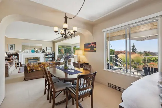 2136 Nelson Avenue, West Vancouver For Sale - image 11