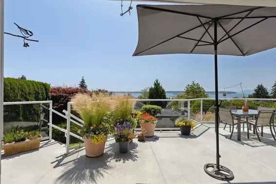 2136 Nelson Avenue, West Vancouver For Sale - image 3