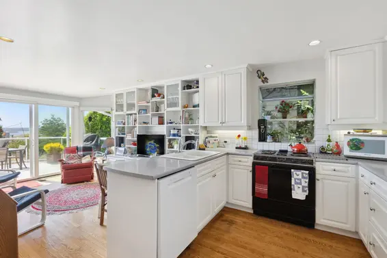 2136 Nelson Avenue, West Vancouver For Sale - image 7