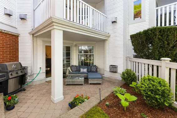 113 147 East 1st Street, North Vancouver For Sale - image 4