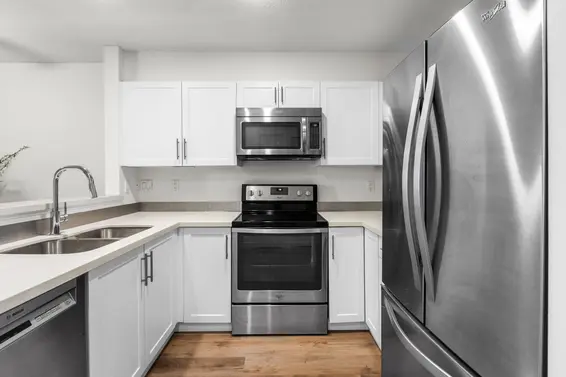 113 147 East 1st Street, North Vancouver For Sale - image 6