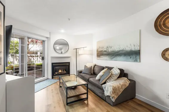 113 147 East 1st Street, North Vancouver For Sale - image 8