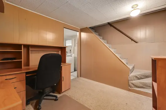 1118 Cloverley Street, North Vancouver For Sale - image 16