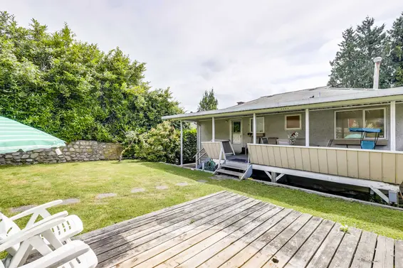 1118 Cloverley Street, North Vancouver For Sale - image 30