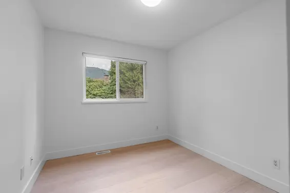 552 West 25th Street, North Vancouver For Sale - image 27
