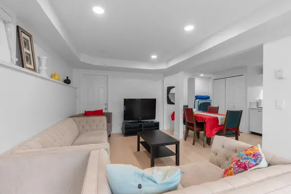 552 West 25th Street, North Vancouver For Sale - image 33