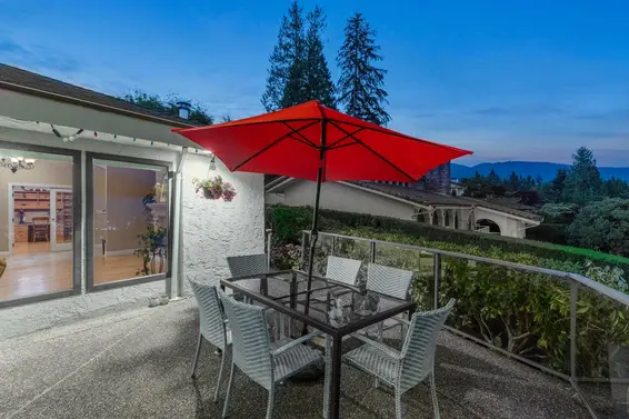 1285 Chartwell Crescent, West Vancouver For Sale - image 14
