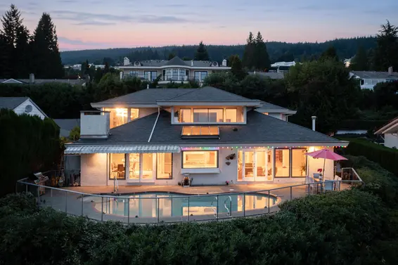 1285 Chartwell Crescent, West Vancouver For Sale - image 2