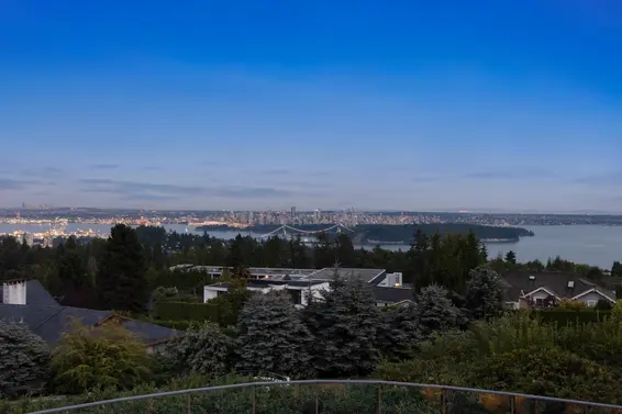 1285 Chartwell Crescent, West Vancouver For Sale - image 33
