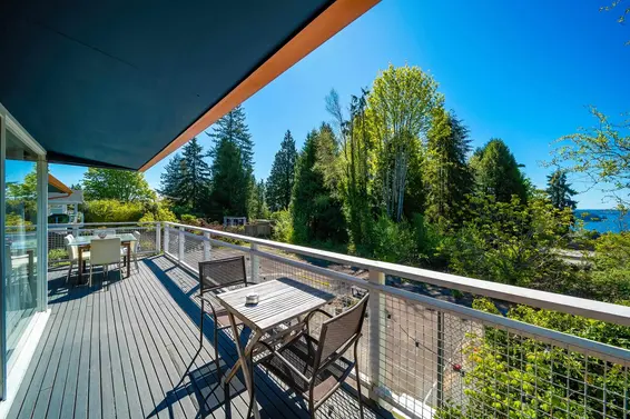 1144 Ottaburn Road, West Vancouver For Sale - image 2