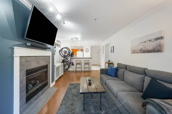 114 155 East 3rd Street, North Vancouver For Sale - image 11
