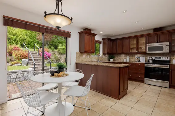 548 East Braemar Road, North Vancouver For Sale - image 11