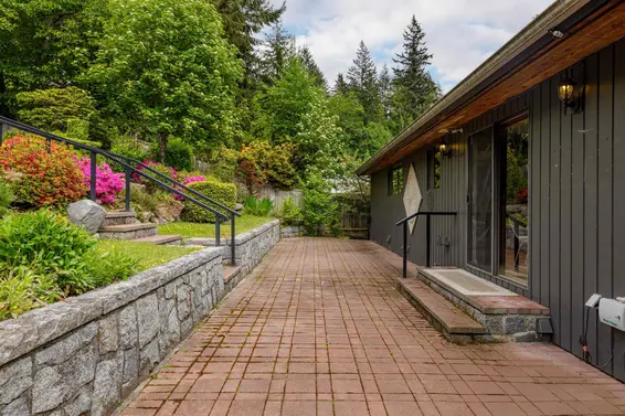 548 East Braemar Road, North Vancouver For Sale - image 28