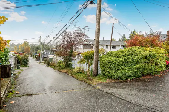 335 West 28th Street, North Vancouver For Sale - image 11