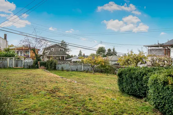 335 West 28th Street, North Vancouver For Sale - image 29