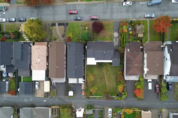 335 West 28th Street, North Vancouver For Sale - image 4