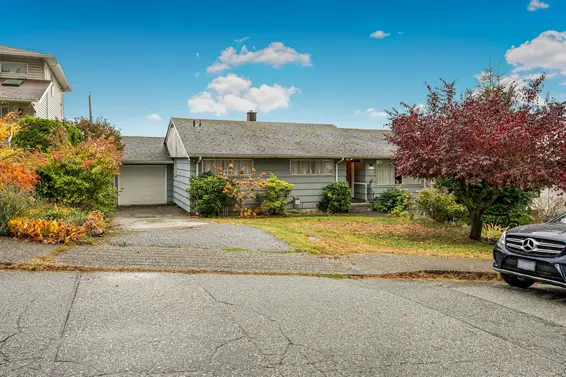 335 West 28th Street, North Vancouver For Sale - image 9