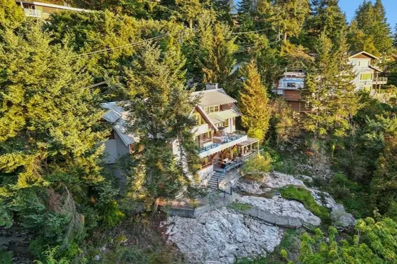 6072 Eagleridge Drive, West Vancouver For Sale - image 2