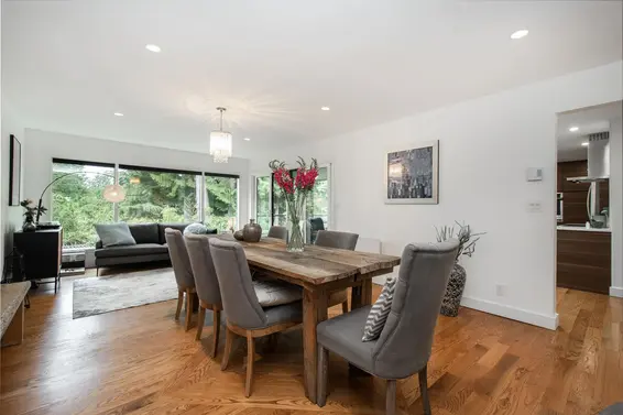 3855 Hillcrest Avenue, North Vancouver For Sale - image 10