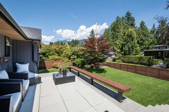 3855 Hillcrest Avenue, North Vancouver For Sale - image 3