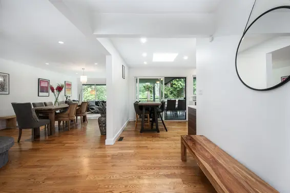 3855 Hillcrest Avenue, North Vancouver For Sale - image 5