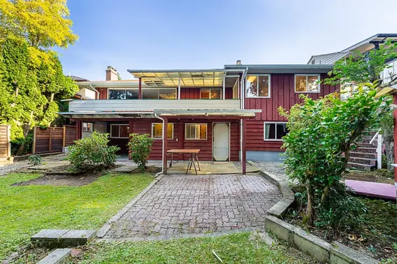 723 Handsworth Road, North Vancouver For Sale - image 29
