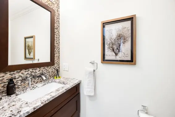 4423 Patterdale Drive, North Vancouver For Sale - image 21