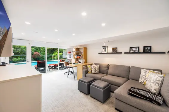 4423 Patterdale Drive, North Vancouver For Sale - image 22