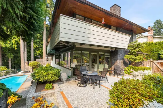 4423 Patterdale Drive, North Vancouver For Sale - image 6