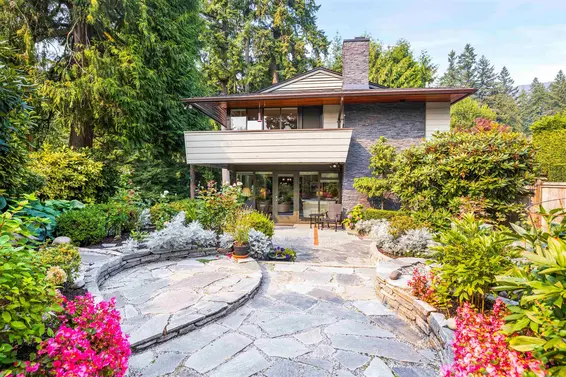 4423 Patterdale Drive, North Vancouver For Sale - image 8