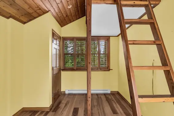 3859 Calder Avenue, North Vancouver For Sale - image 22