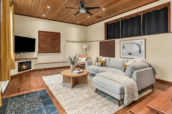 3859 Calder Avenue, North Vancouver For Sale - image 33