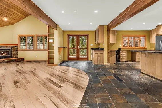 3859 Calder Avenue, North Vancouver For Sale - image 5