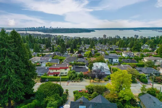 1449 Mathers Avenue, West Vancouver For Sale - image 32