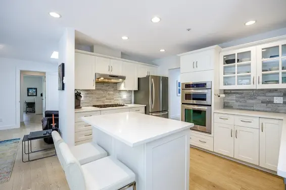 401 1283 Parkgate Avenue, North Vancouver For Sale - image 15