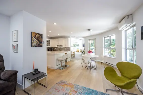 401 1283 Parkgate Avenue, North Vancouver For Sale - image 9