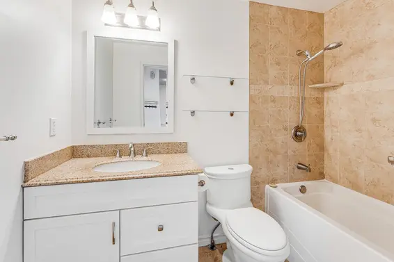 216 140 East 4th Street, North Vancouver For Sale - image 13