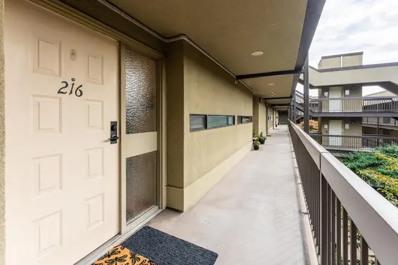 216 140 East 4th Street, North Vancouver For Sale - image 20