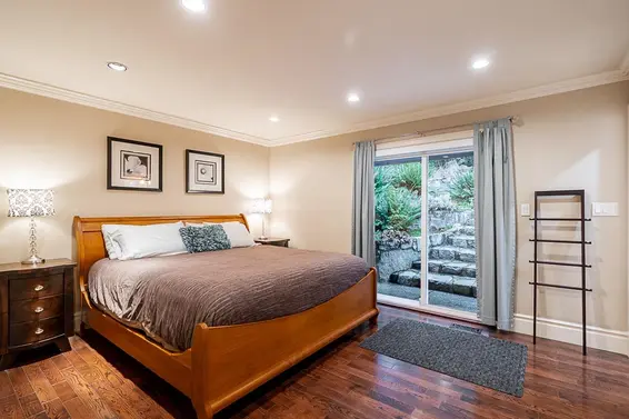 4640 Woodburn Road, West Vancouver For Sale - image 15