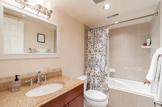 4640 Woodburn Road, West Vancouver For Sale - image 24