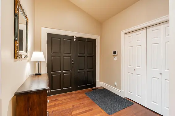 4640 Woodburn Road, West Vancouver For Sale - image 3