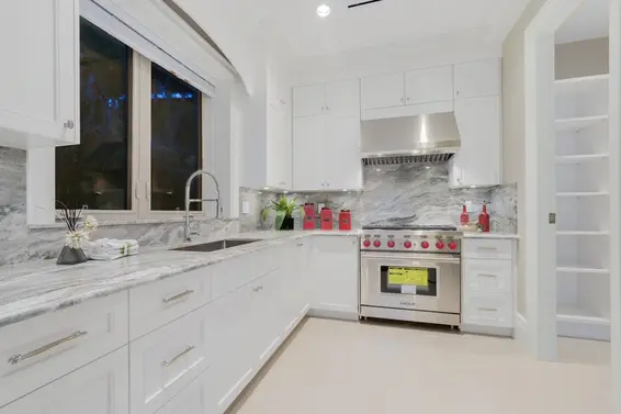 805 King Georges Way, West Vancouver For Sale - image 15