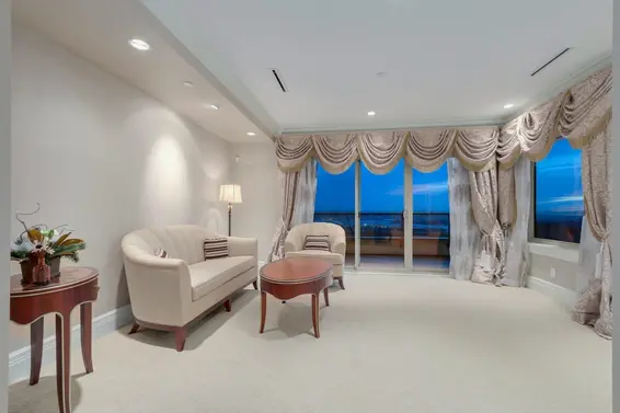 805 King Georges Way, West Vancouver For Sale - image 19