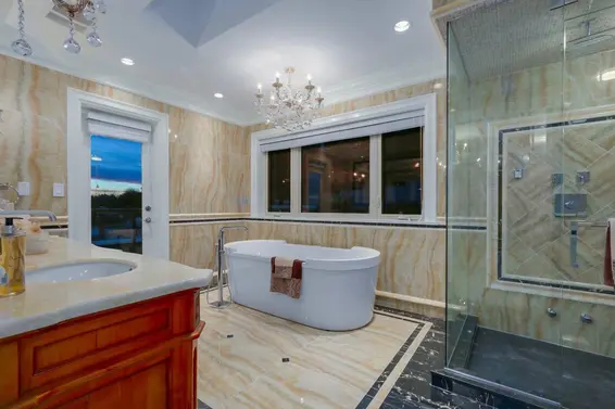 805 King Georges Way, West Vancouver For Sale - image 21