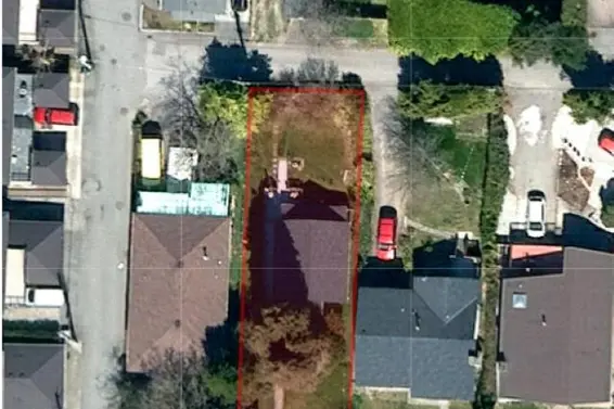 652 West 14th Street, North Vancouver For Sale - image 2